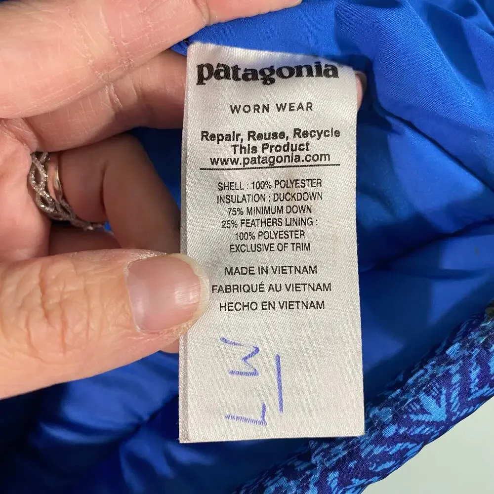 Patagonia Girl's Blue Graphics Full Zip Down Filled Vest Size S (7-8)